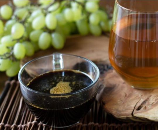 فروش عمده شیره انگور درجه یک بصورت کلی و جزئی