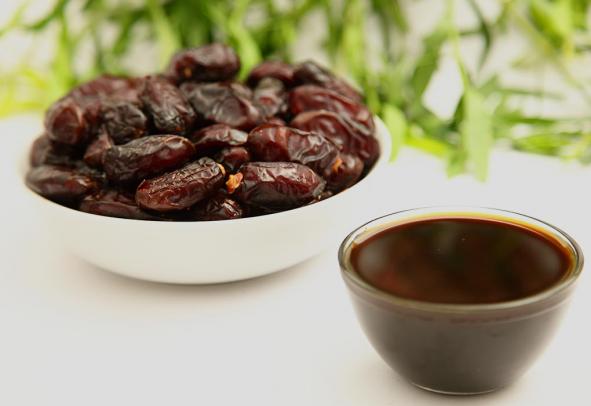 شیره خرما کیلویی چند؟